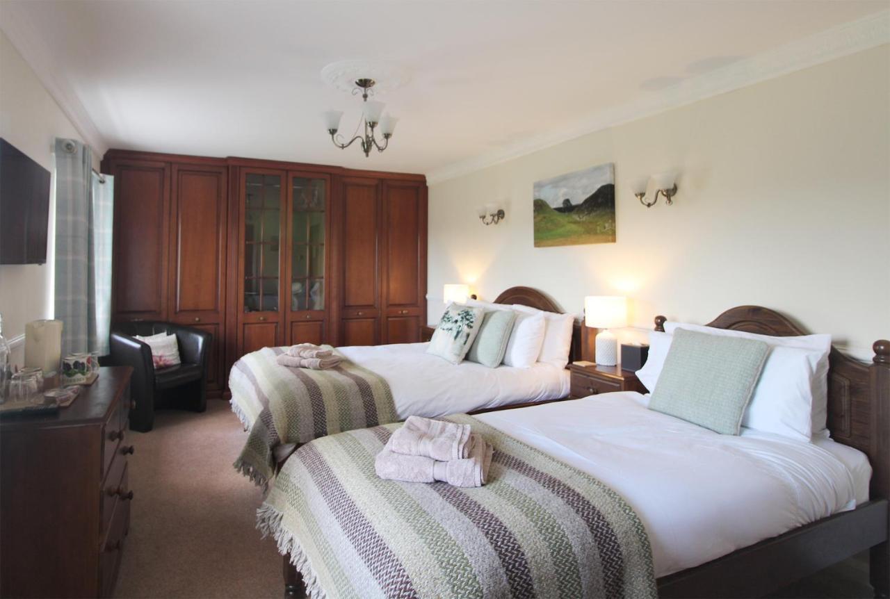 Bed and Breakfast Bridge House Халтвисл Экстерьер фото